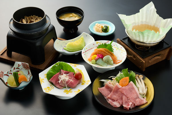 Group Lunch: Joshu Hometown Meal