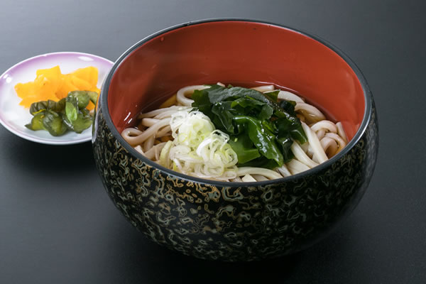 Lunch: Kake udon and soba