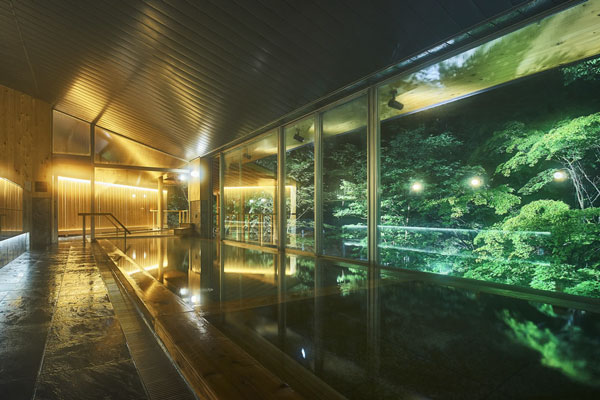 Sakuragawa Onsen Seseragi no Yu Men's Bath