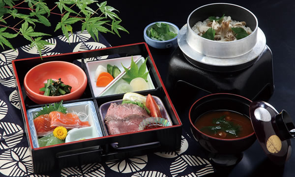 Sakuragawa Onsen Seseragi no Yu Lunch and Bathing Pack