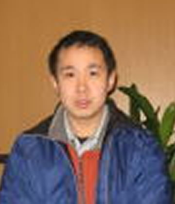 板山 慎吾さん